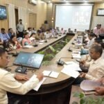 जिलाधिकारी सविन बंसल की पहल—कैंसर पीड़ित की बेटी की पढ़ाई का खर्च उठेगा