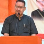 कैबिनेट मंत्री गणेश जोशी ने विकास कार्यों में गुणवत्ता और समयबद्धता पर दिया जोर