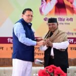 मुख्यमंत्री धामी ने नरेंद्र सिंह नेगी के योगदान को किया नमन, उत्तराखंड की लोकसंस्कृति को विश्व पटल तक पहुंचाने का संकल्प
