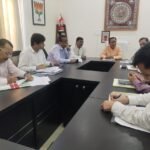 कैबिनेट मंत्री डॉ धन सिंह रावत ने क्षतिग्रस्त मोटरमार्गों, पुलों व पेयजल लाइनों की शीघ्र मरम्मत के दिए निर्देश